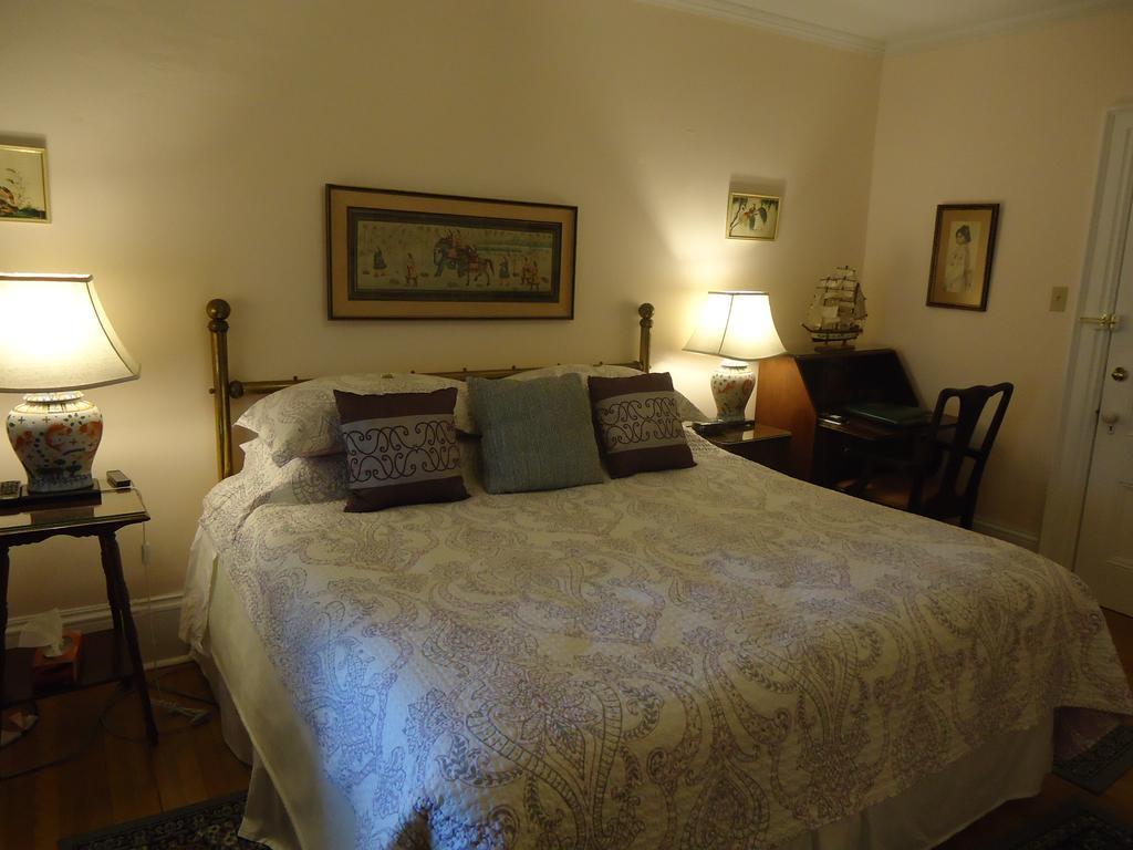 Governor'S Mansion Inn Miramichi Zimmer foto